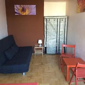 comedy-apartment.inbudapesthotels.com/