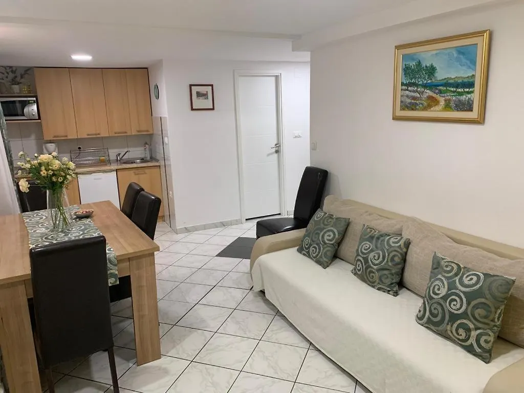 Old Town Apartment Split